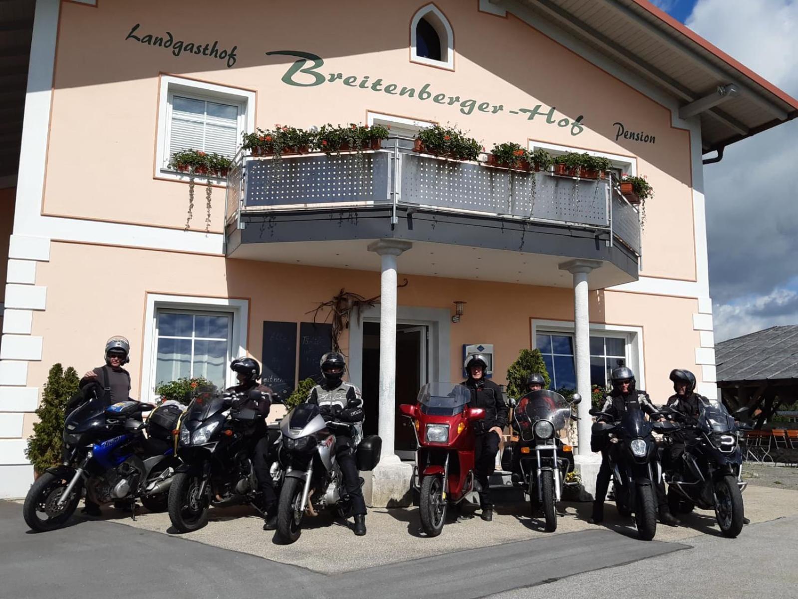 ברייטנברג Breitenberger Hof "Inklusive Fruehstueck" מראה חיצוני תמונה